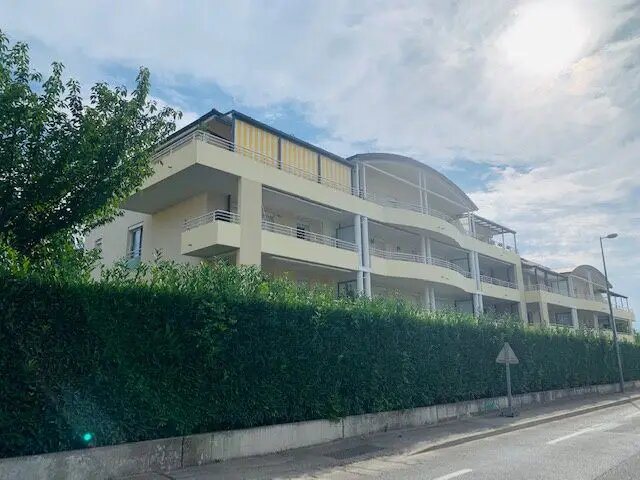 Appartement à louer, 76m², Ferney-Voltaire