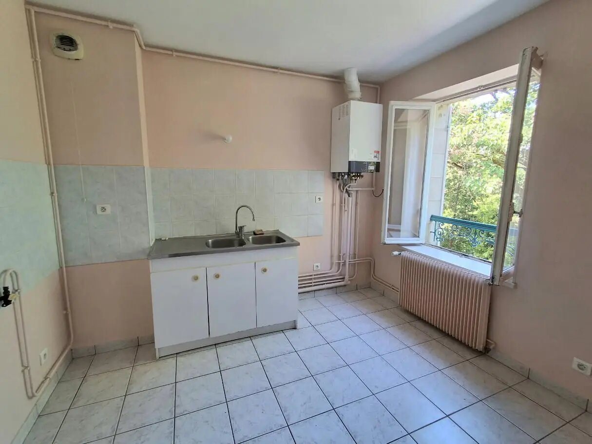 Appartement à louer, 94m², Châlons-en-Champagne