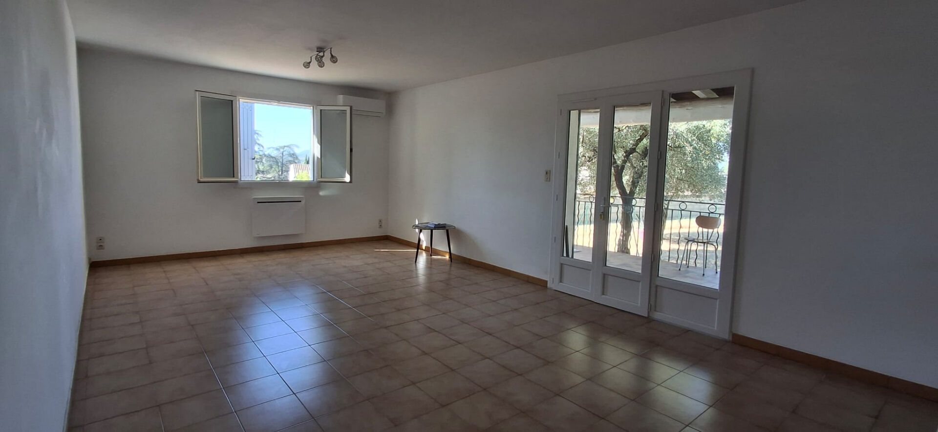 Maison à vendre, 77m², Montfrin