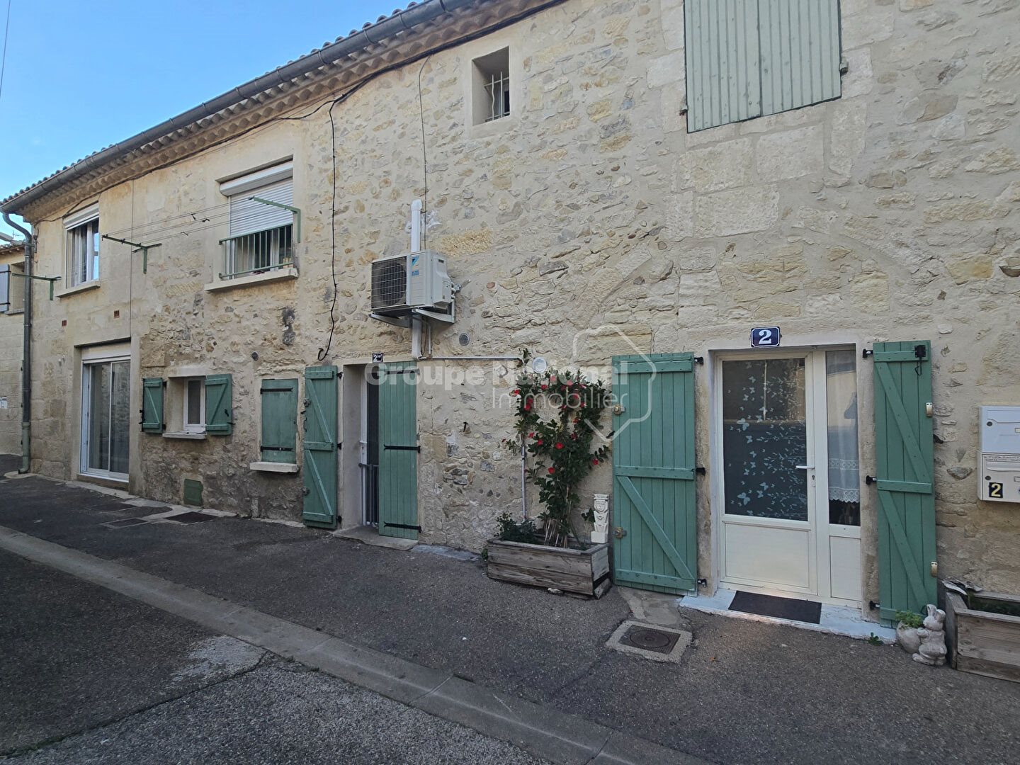 Maison à vendre, 189m², Jonquières-Saint-Vincent