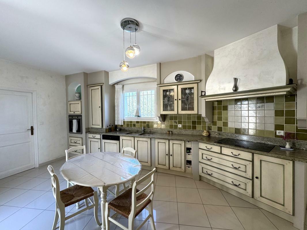 Maison à vendre, 176m², Béziers