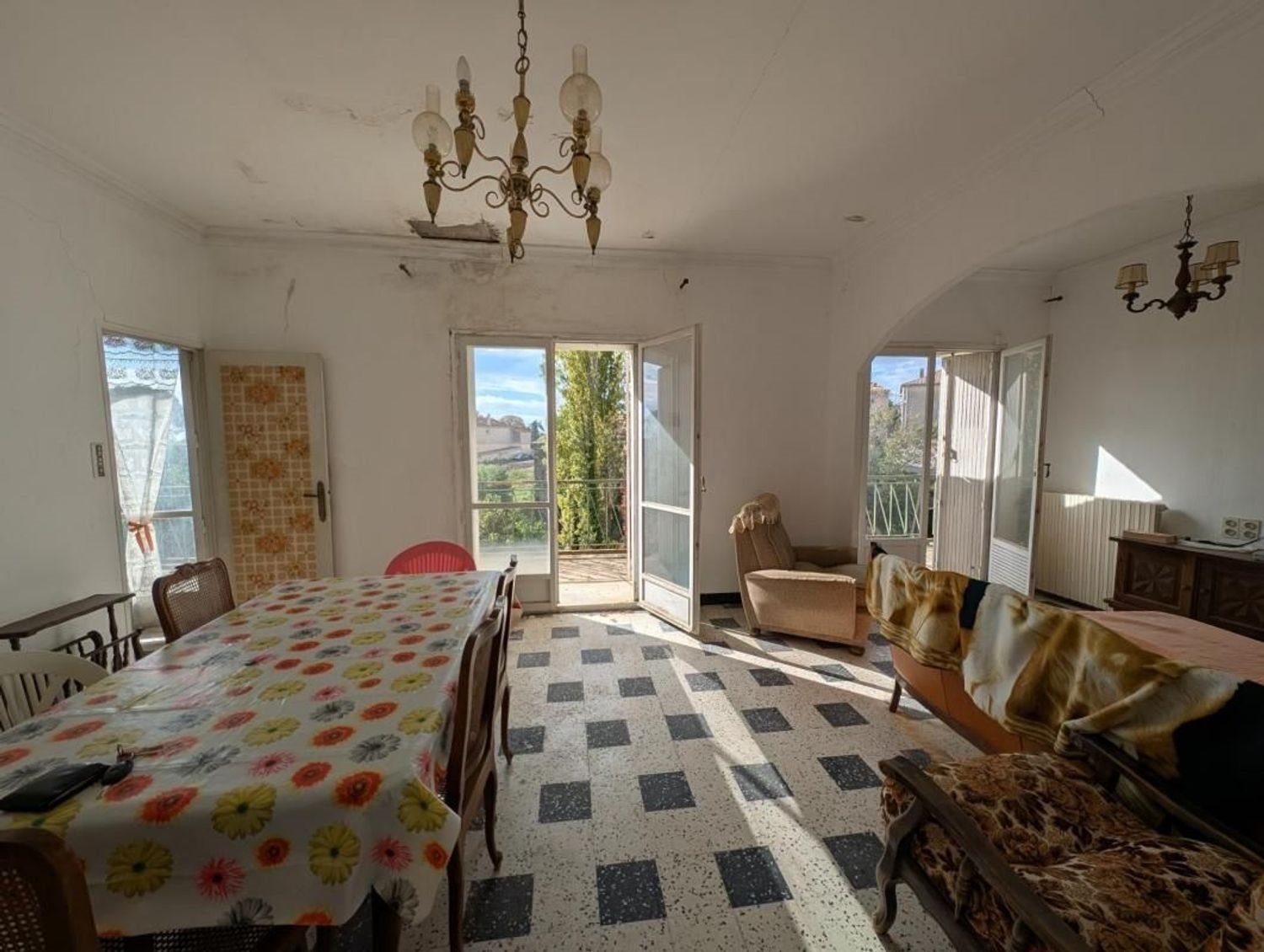 Maison à vendre, 160m², Neffiès