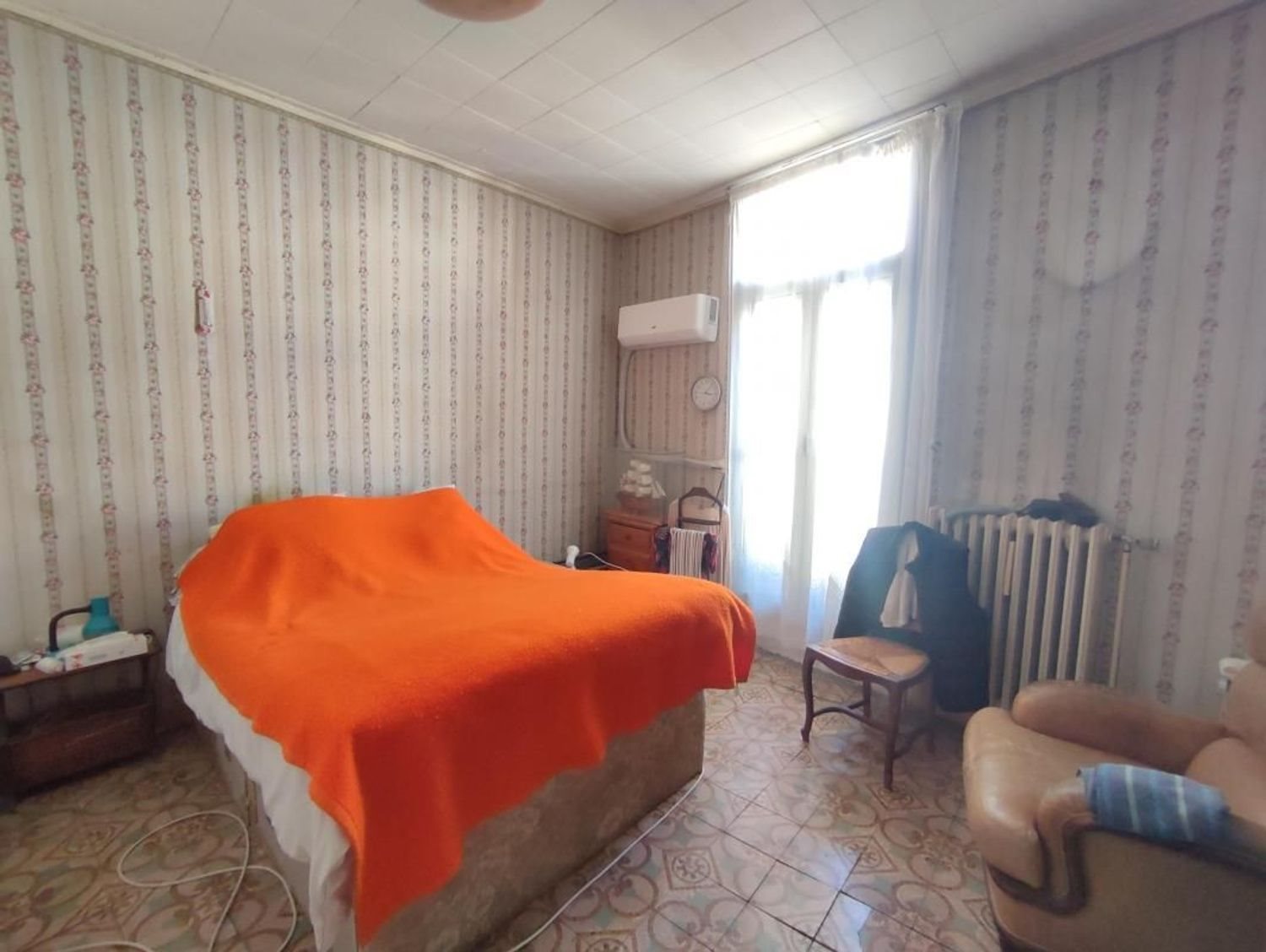 Maison à vendre, 215m², Pouzolles