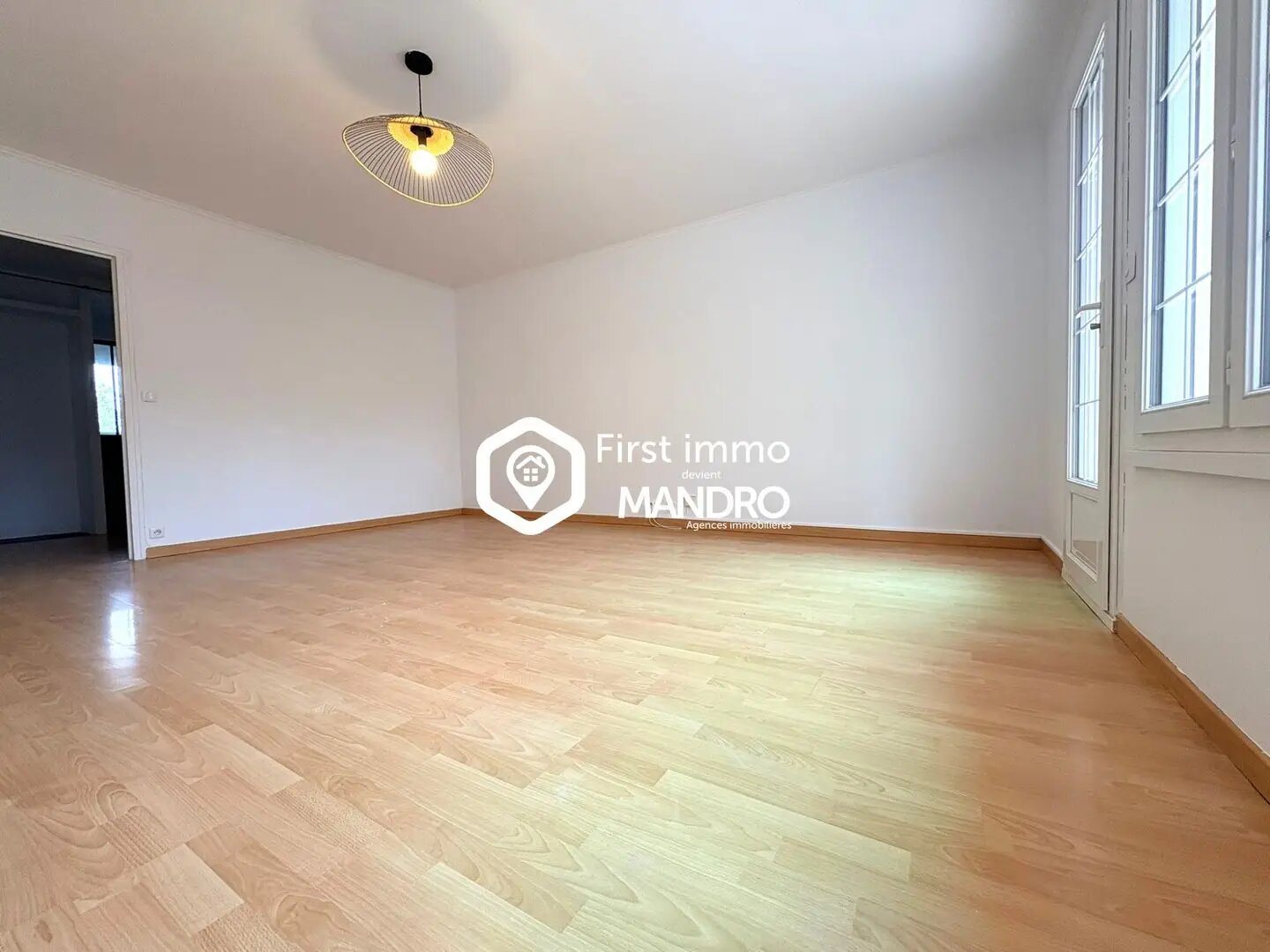 Appartement à vendre, 84m², Saint-Thibault-des-Vignes