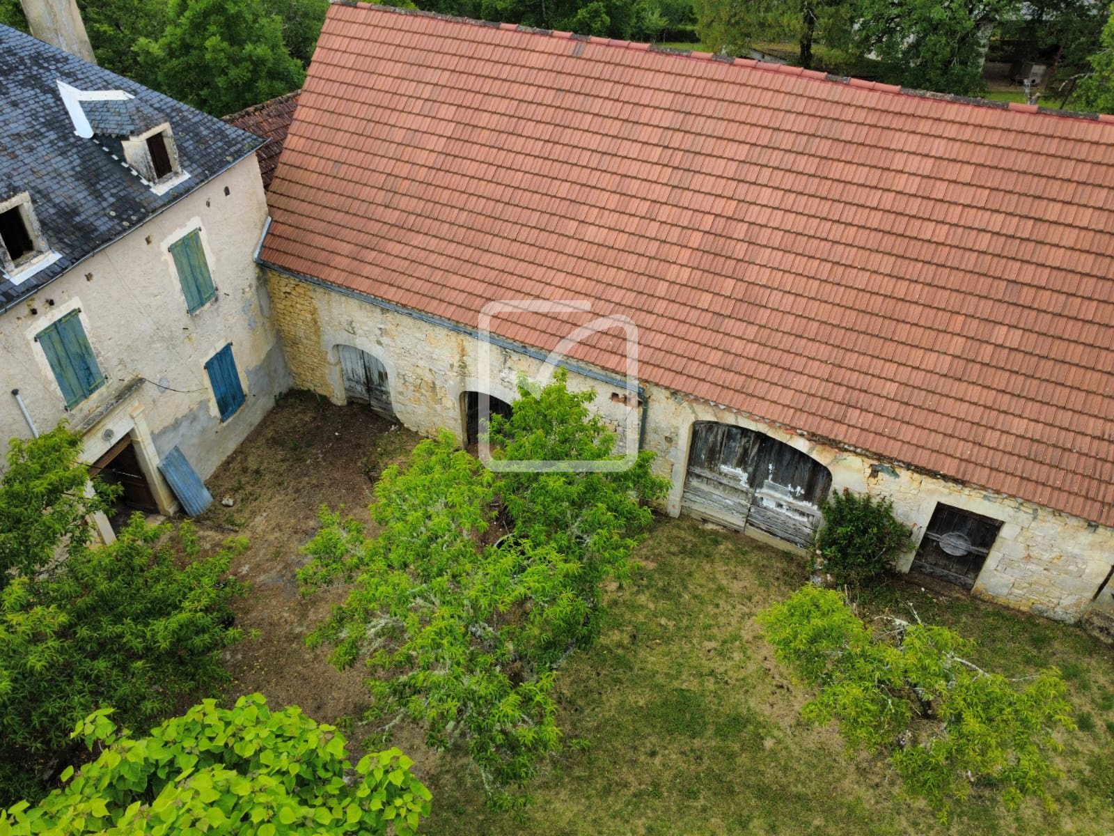 Maison à vendre, 200m², Nadaillac-de-Rouge