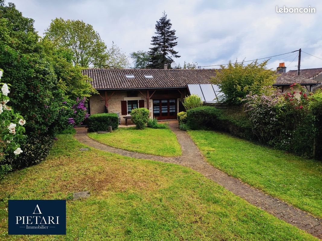 Maison à vendre, 195m², Lezay