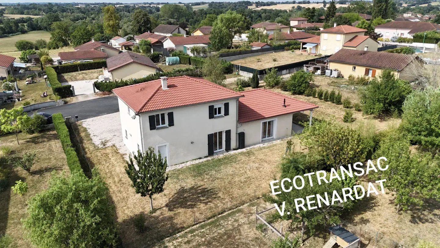 Maison à vendre, 139m², Saint-Julien-sur-Reyssouze