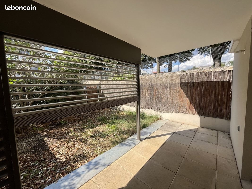 Appartement à louer, 64m², Saint-Genis-Laval