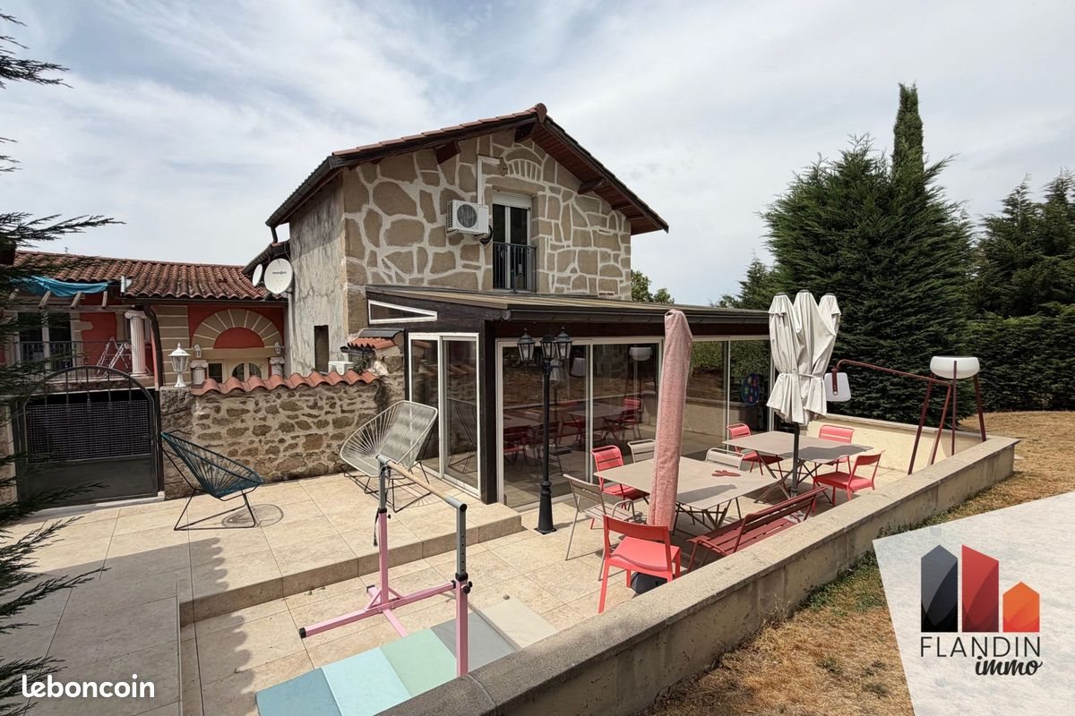 Maison à vendre, 149m², Soucieu-en-Jarrest