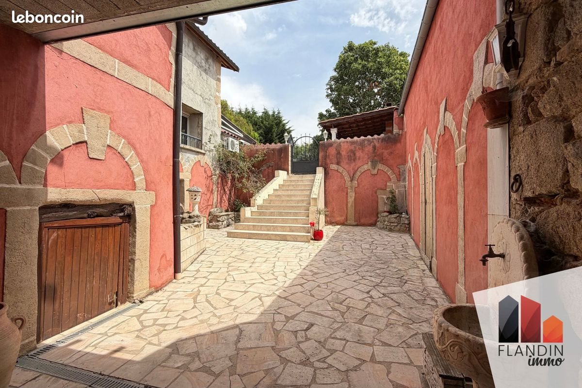 Maison à vendre, 149m², Soucieu-en-Jarrest