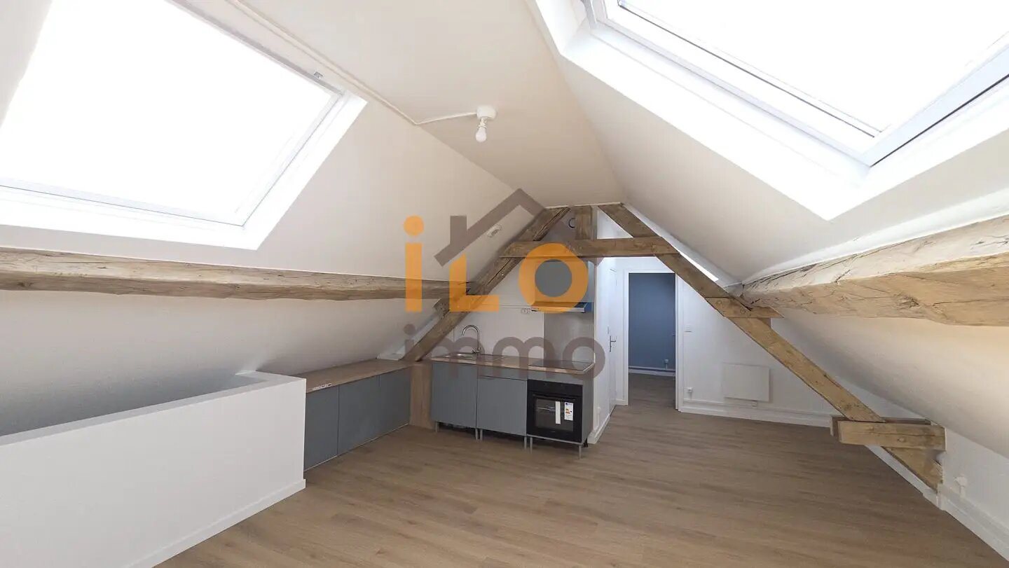 Appartement à louer, 28m², Quiévrechain