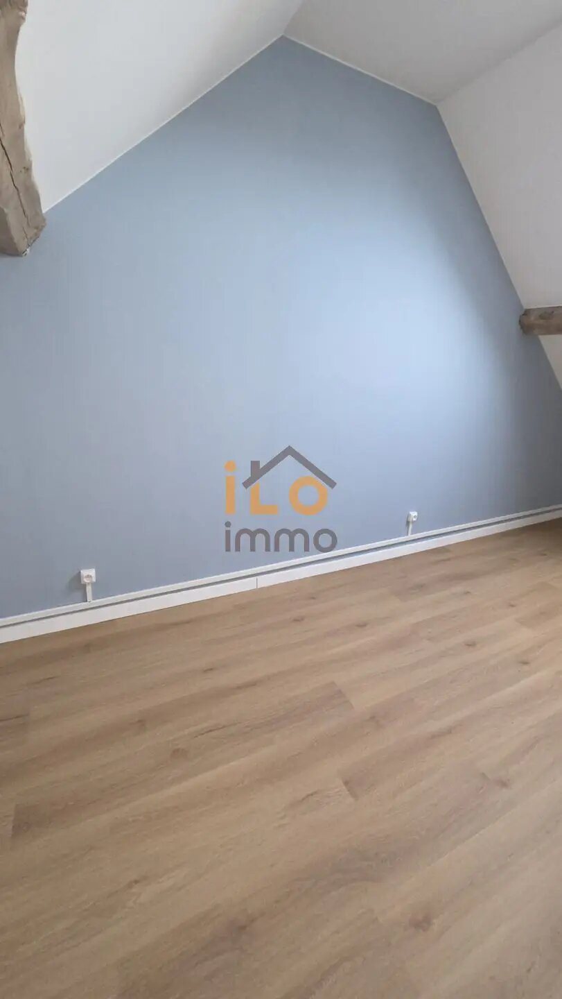 Appartement à louer, 28m², Quiévrechain