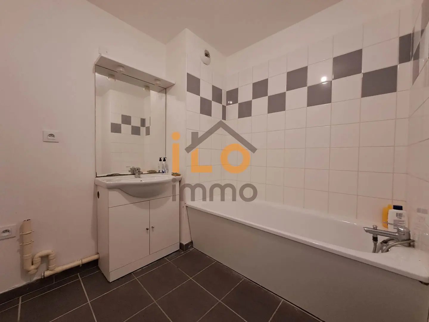 Appartement à louer, 42m², Sallaumines