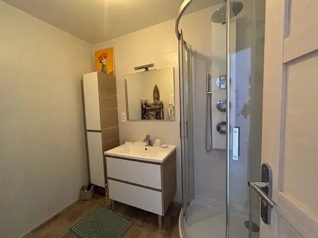 Maison à louer, 180m², Combas