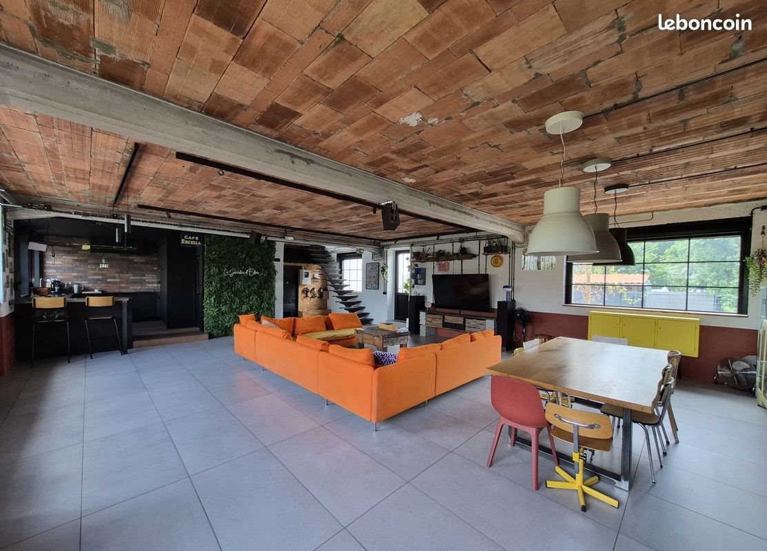 Maison à vendre, 201m², Cébazat