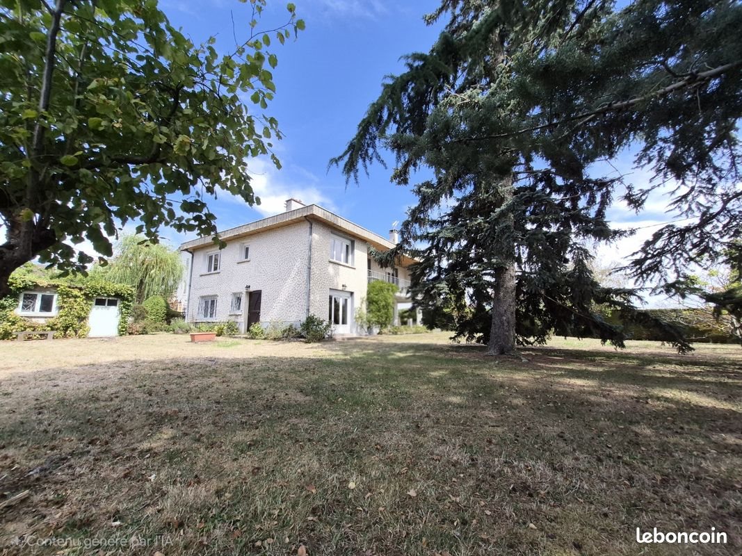 Maison à vendre, 166m², Sayat