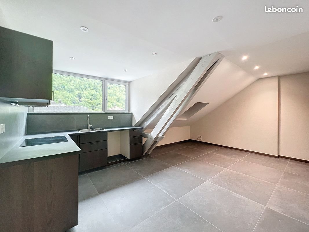 Appartement à louer, 51m², Saint-Jean-de-Maurienne