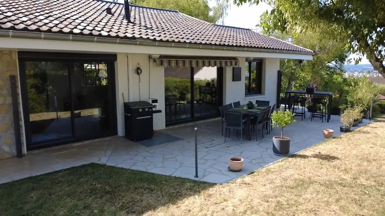Maison à vendre, 130m², Creuzier-le-Vieux