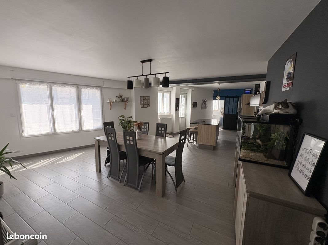 Maison à vendre, 185m², La Pommeraye
