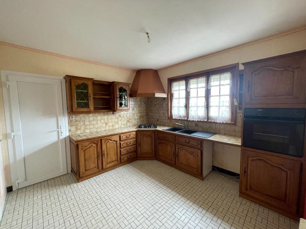 Maison à vendre, 130m², Ploëzal