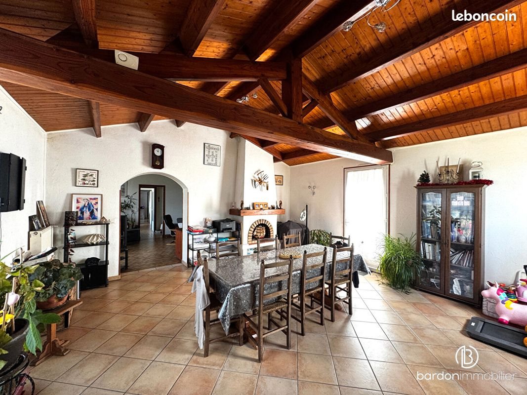 Maison à vendre, 147m², Le Perrier