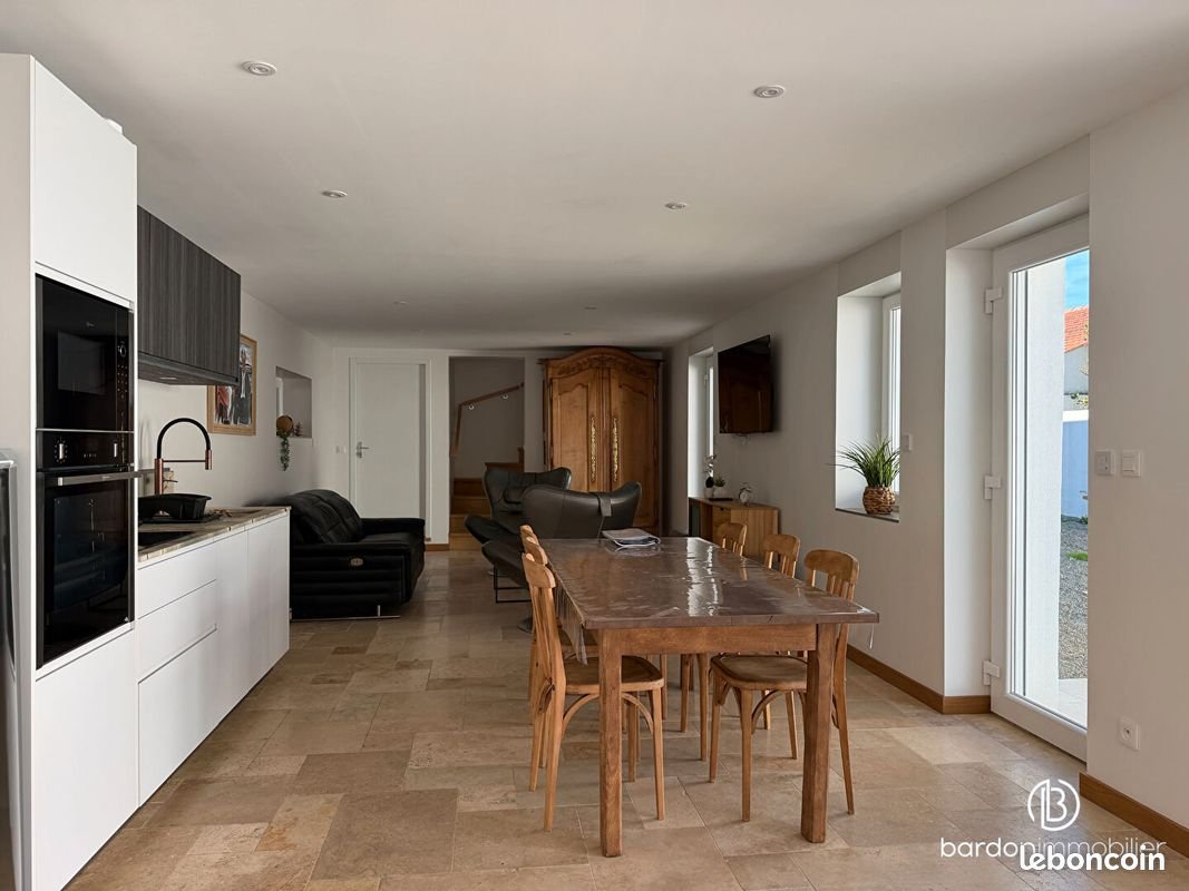Maison à louer, 98m², Challans