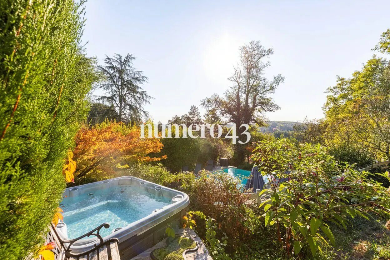Maison à vendre, 217m², Bergerac