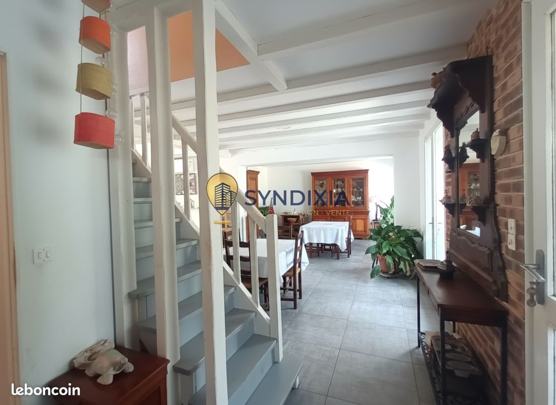Maison à vendre, 152m², Saint-Georges-Motel