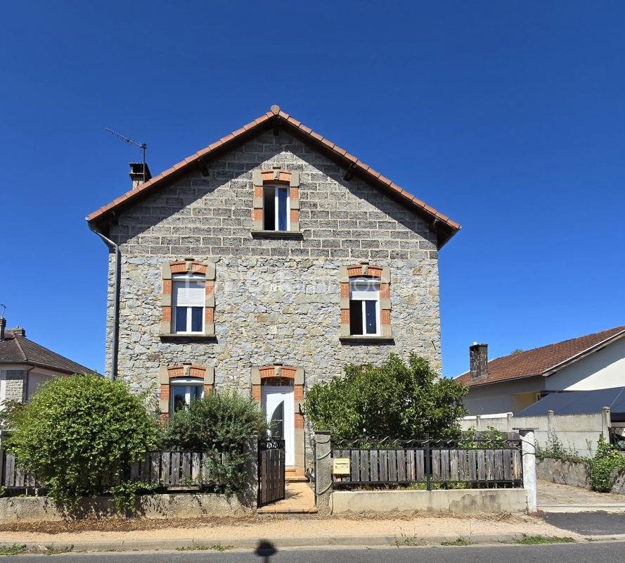 Maison à vendre, 135m², Puy-Guillaume