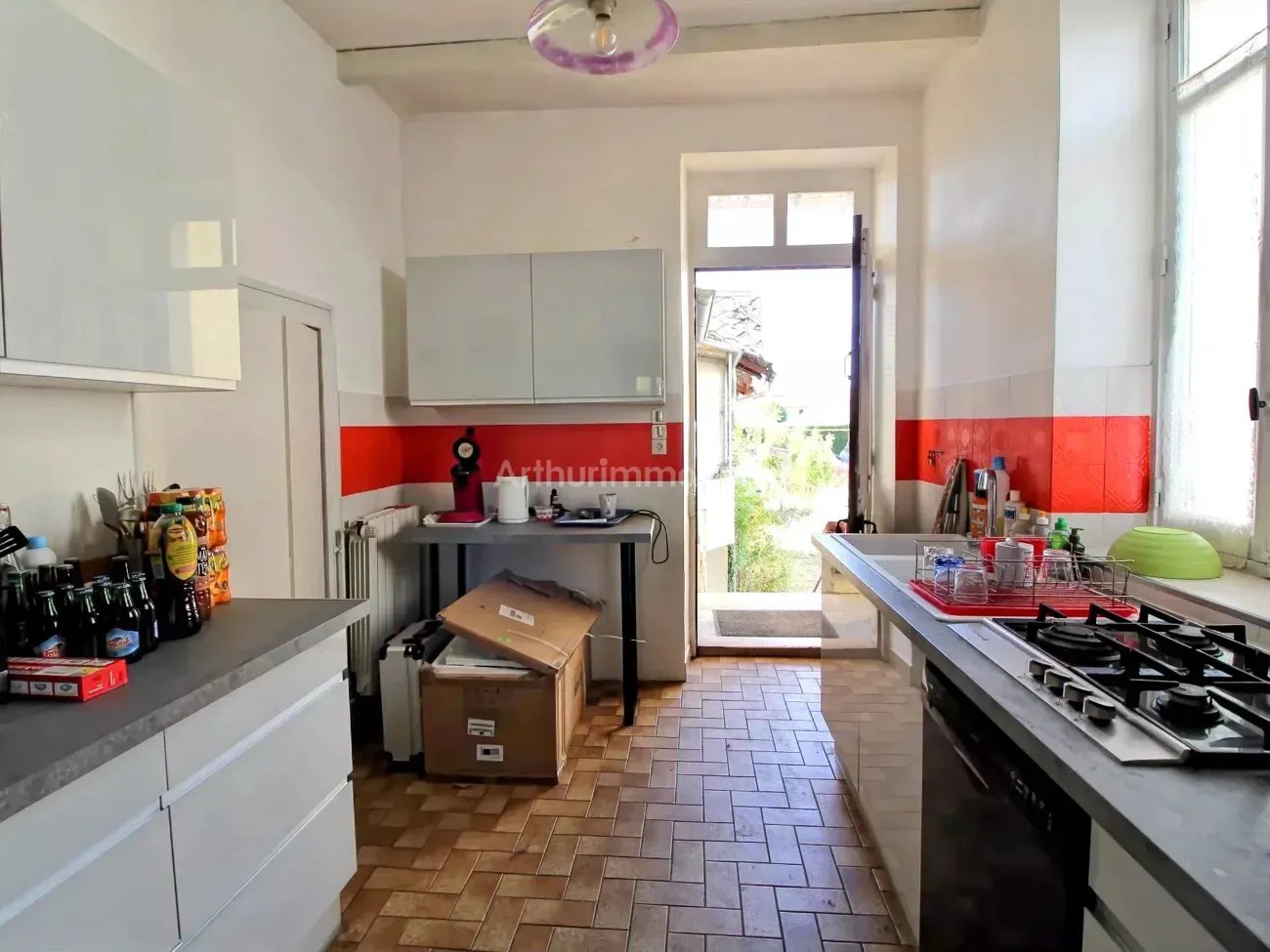 Maison à vendre, NaNm², Artemare