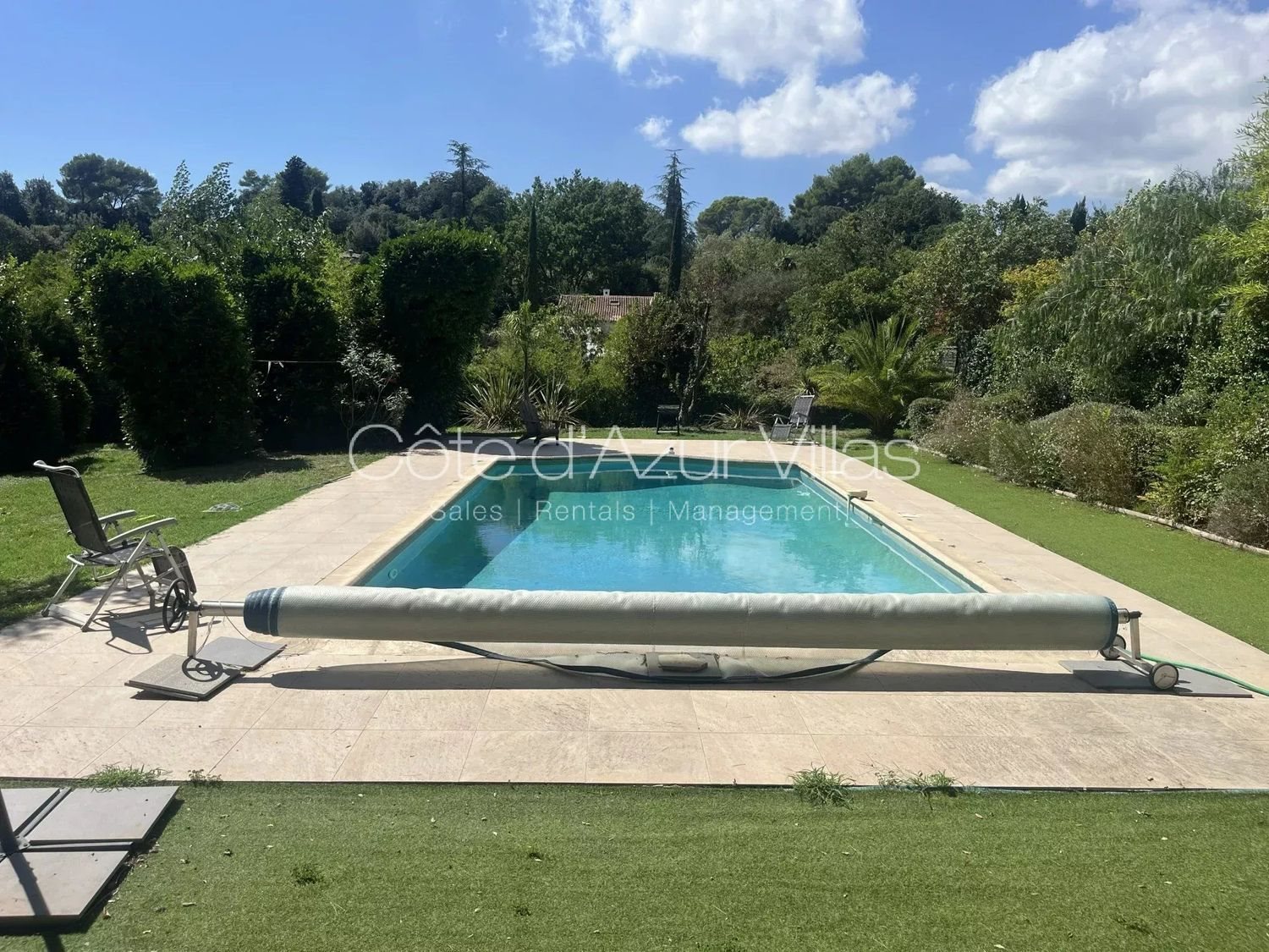 Maison à louer, 220m², Roquefort-les-Pins