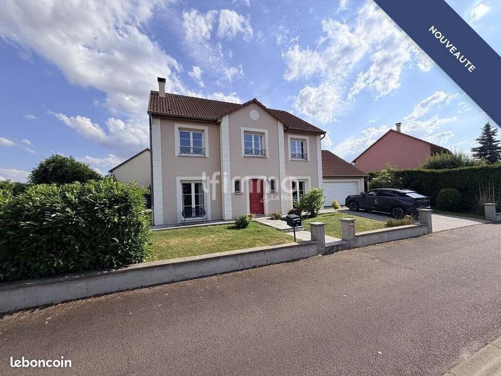 Maison à vendre, 170m², Volmerange-lès-Boulay