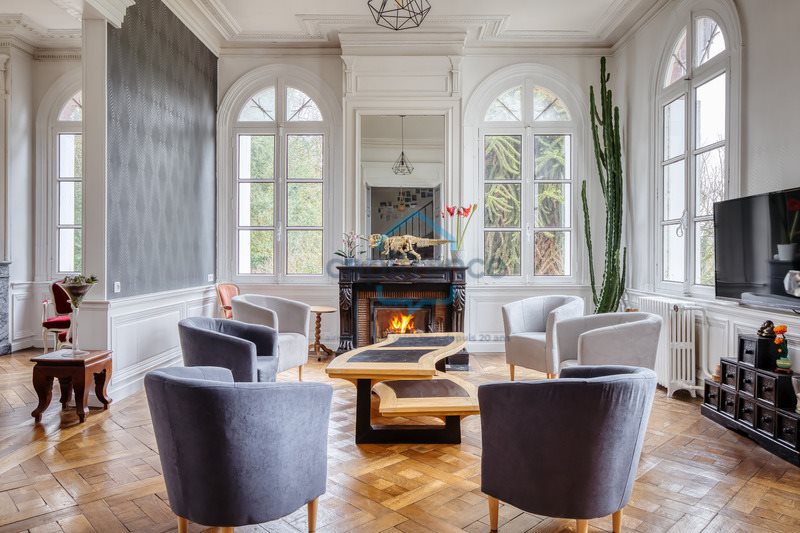 Maison à vendre, 442m², Saint-Jacques-sur-Darnétal