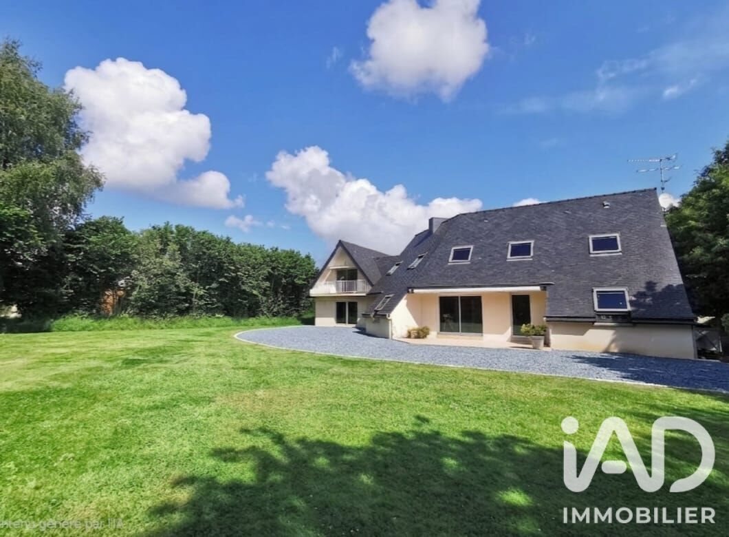 Maison à vendre, 230m², Bégard