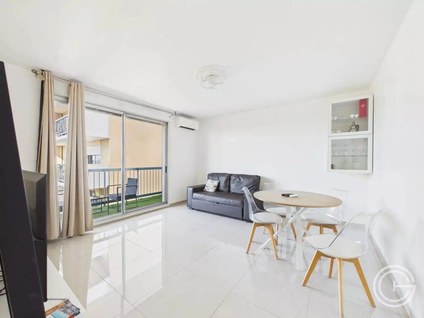 Appartement à louer, 61m², Nice