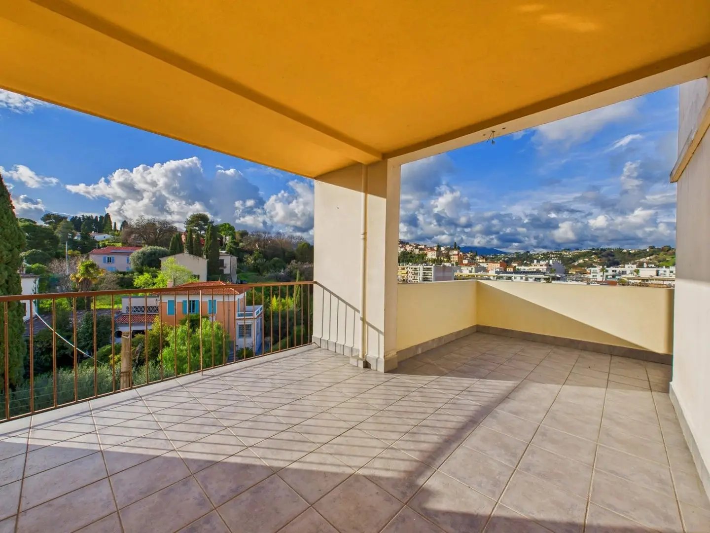 Appartement à louer, 40m², Cagnes-sur-Mer