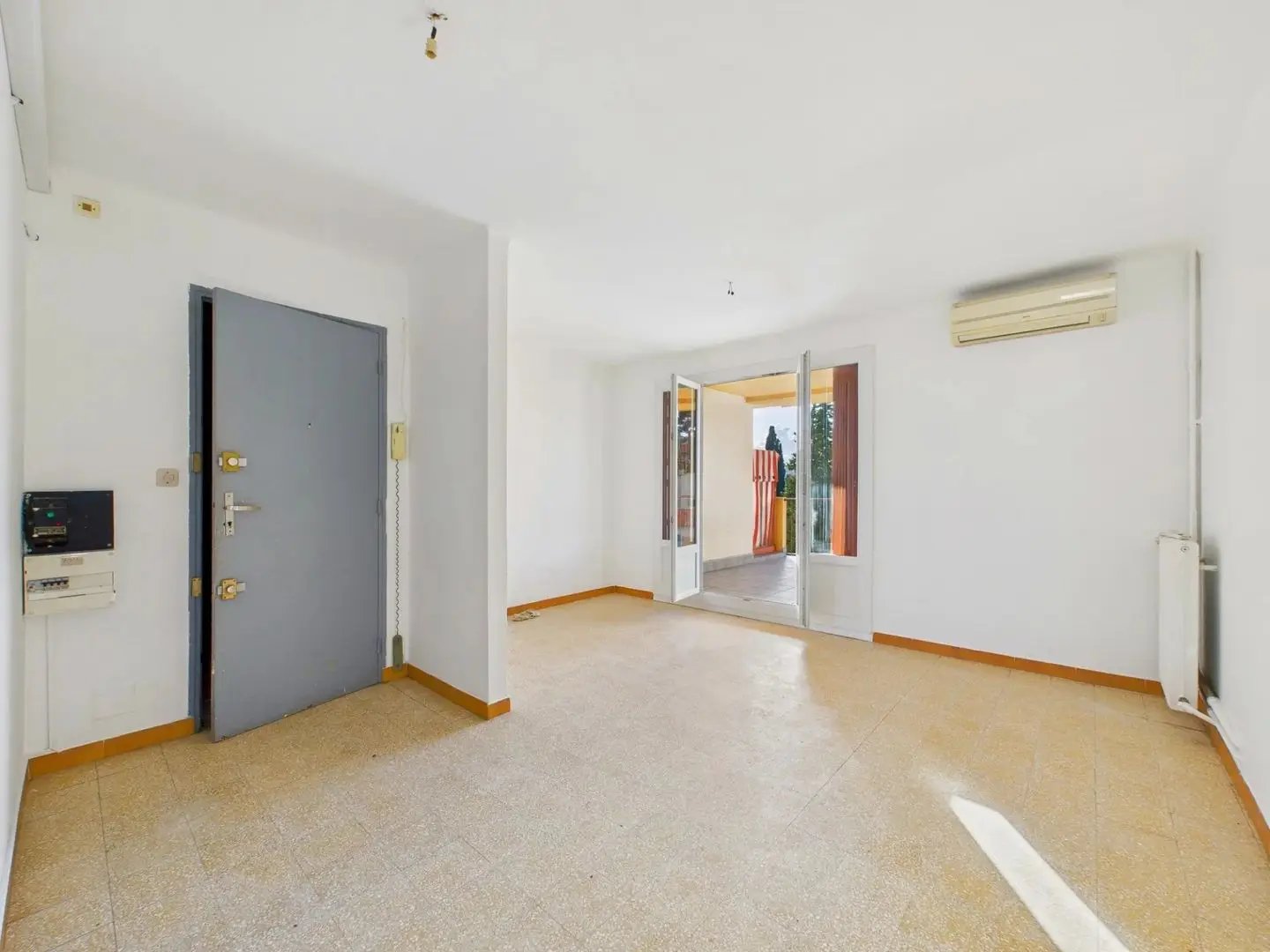 Appartement à louer, 40m², Cagnes-sur-Mer