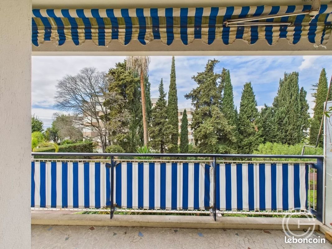 Appartement à louer, 63m², Nice