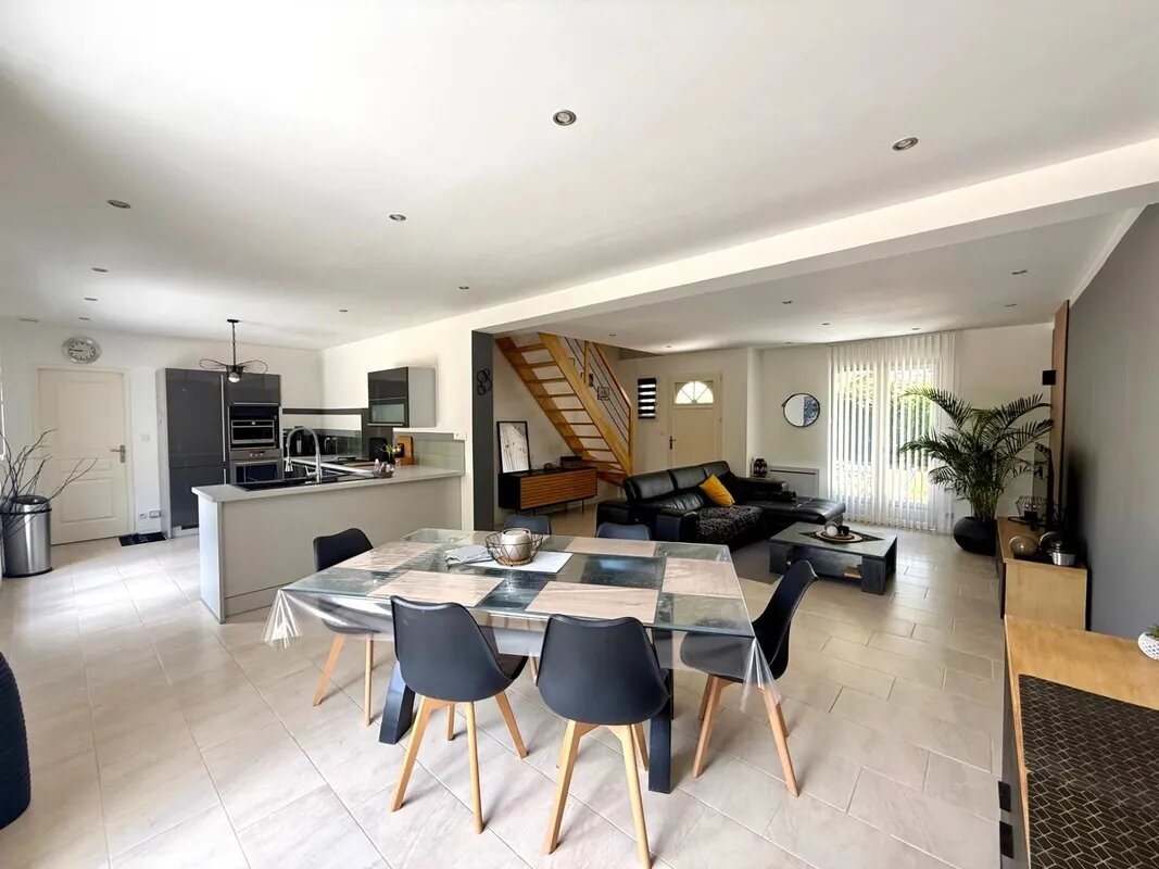 Maison à vendre, 150m², Recloses