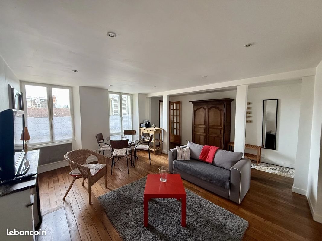 Appartement à louer, 47m², Fontainebleau