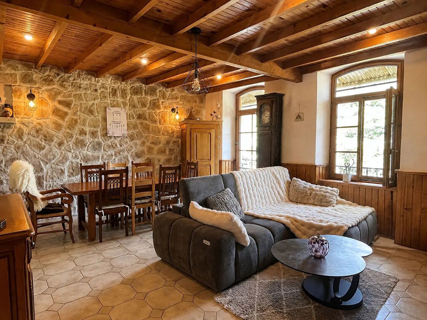 Maison à vendre, 102m², Lyas