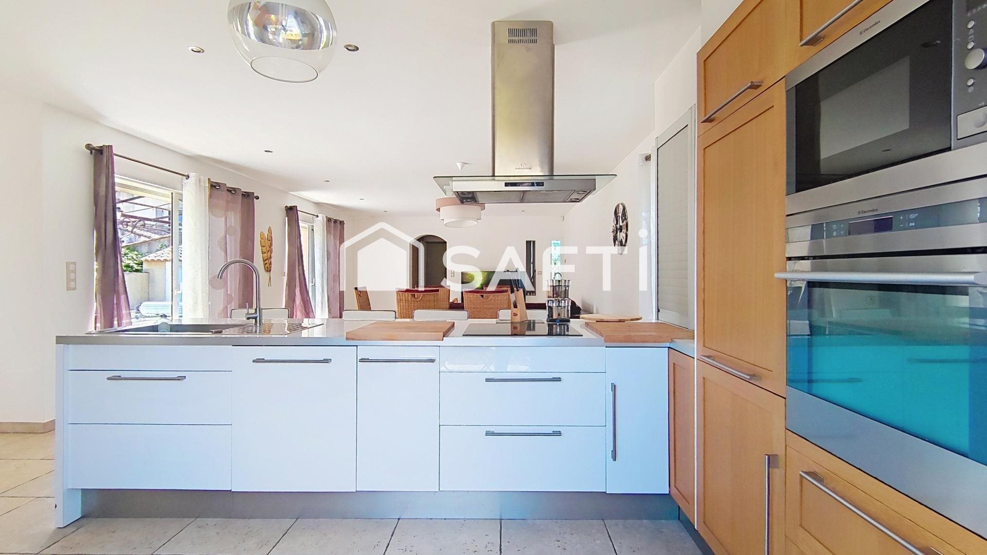Maison à vendre, 113m², Paradou