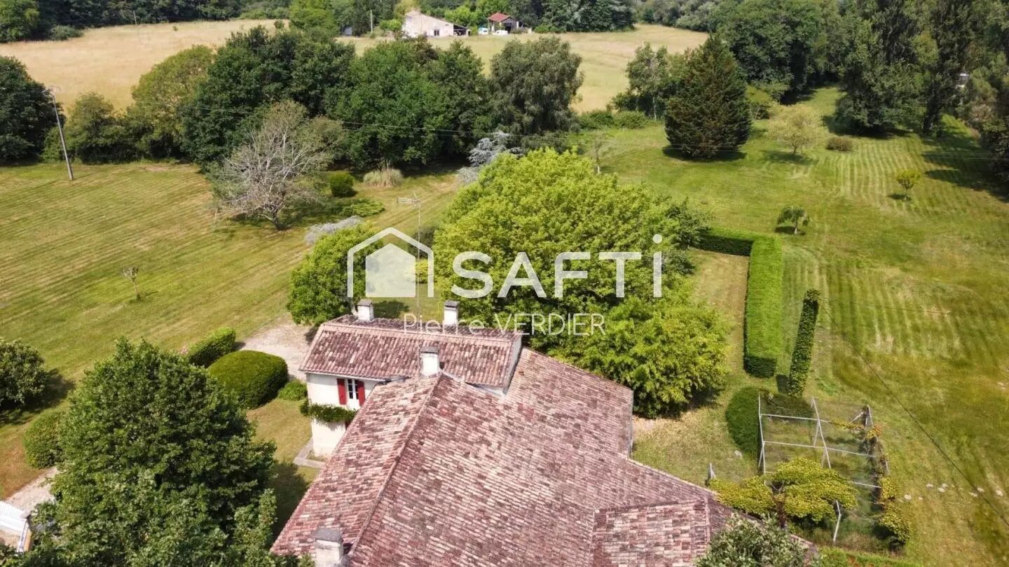 Maison à vendre, 255m², Saint-Laurent-d'Arce