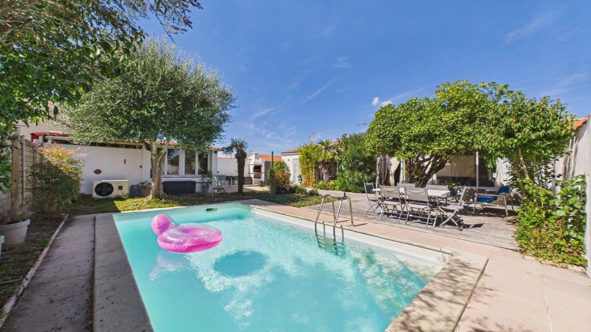 Maison à vendre, 141m², Aytré