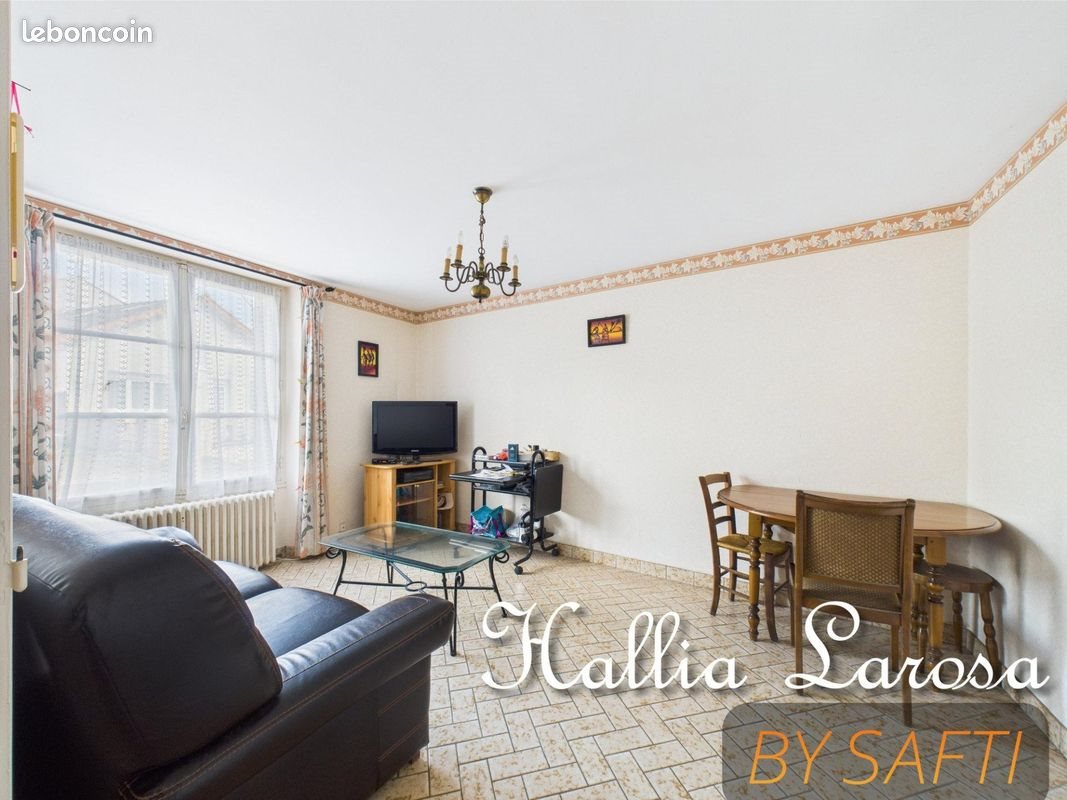 Maison à vendre, 93m², Saulgé