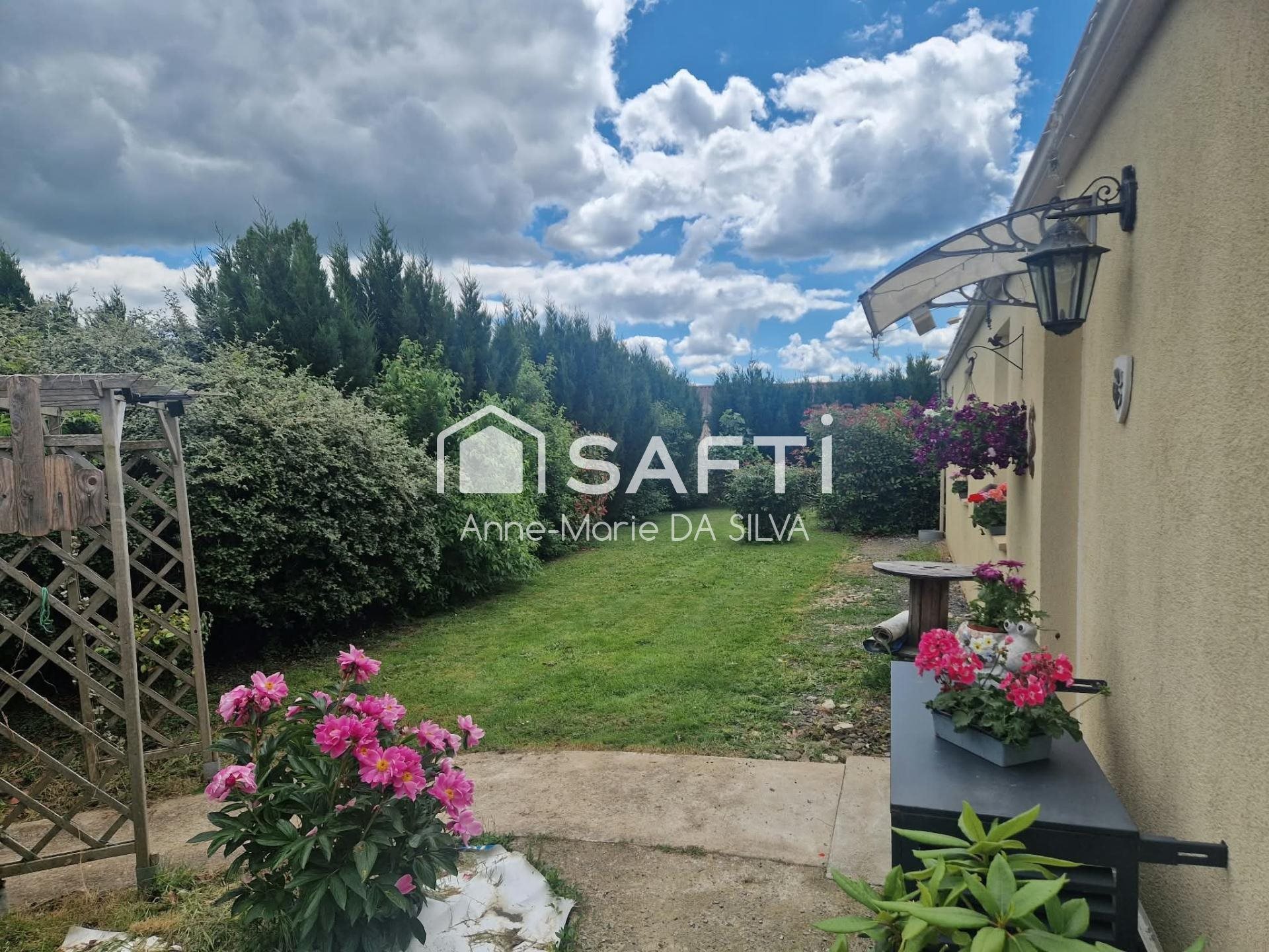 Maison à vendre, 132m², Chapelle-Viviers