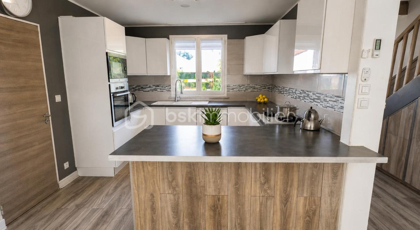 Maison à vendre, 121m², Savigny-le-Temple