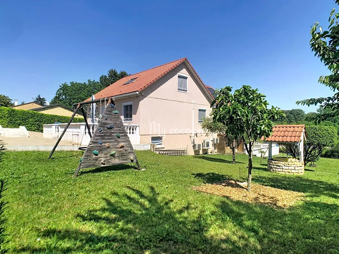 Maison à vendre, 218m², Saint-Vulbas