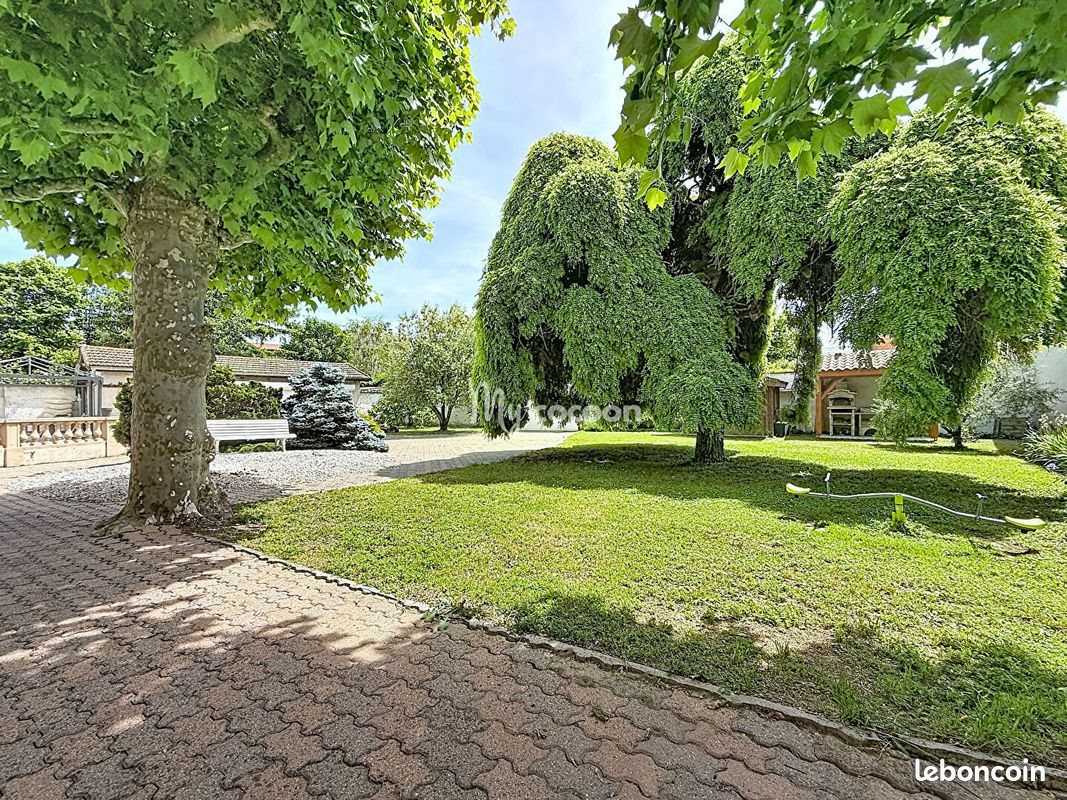 Maison à vendre, 285m², Miribel