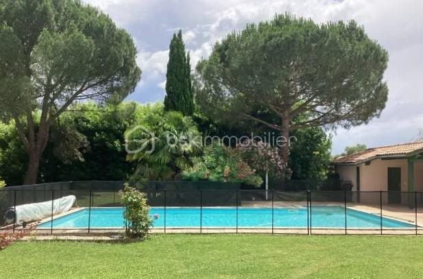 Maison à vendre, 261m², Marmande